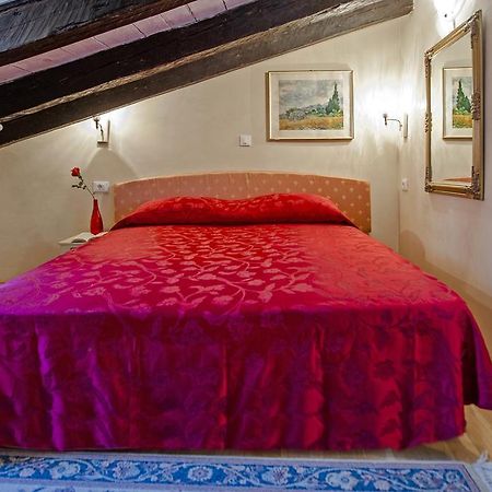 רוביני Residence Marco Polo Centro Storico מראה חיצוני תמונה